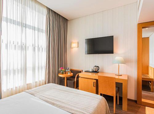 Mercure Lisboa Almada