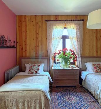 Laklouk 1808 Lodge by Hansa