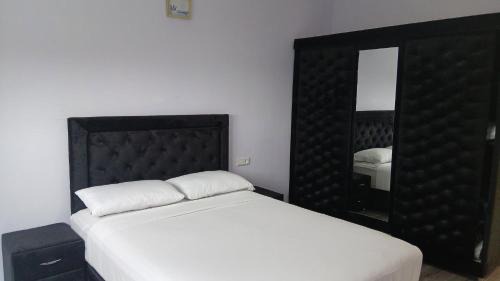 Mediterraneo House
