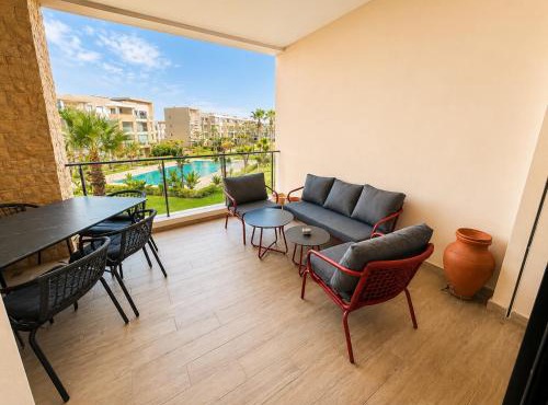 Cozy Beach Stay with Pool Near Rabat