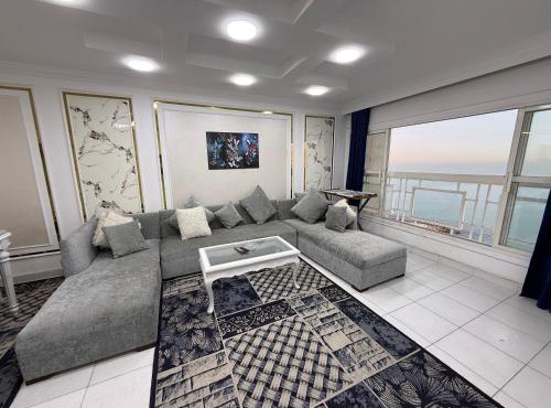 Gleem sea view
