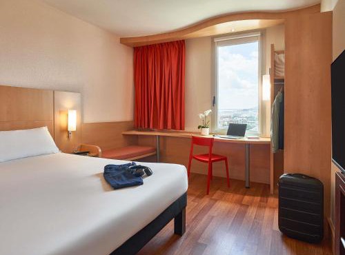Ibis Barcelona Santa Coloma