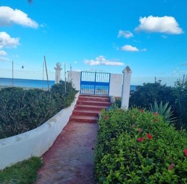 Almina plage