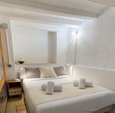 Barcelona Touch Apartments - Font Honrada