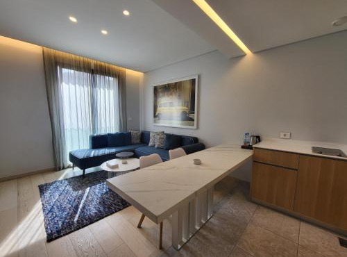Monot Suites