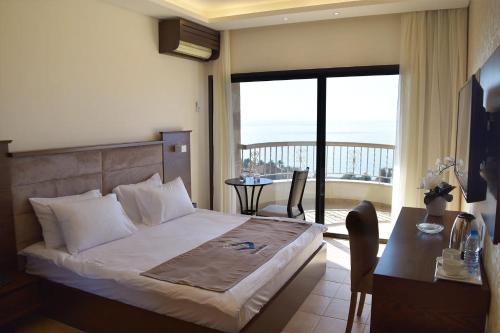 Sands Hotel