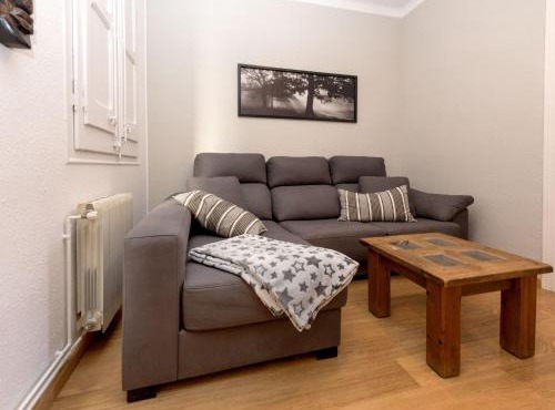 Apartment Sagrada Familia Grassot - Industria by Interhome
