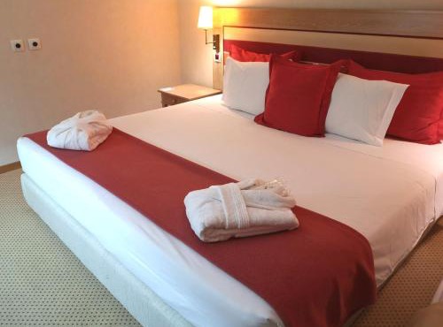 Riviera Hotel