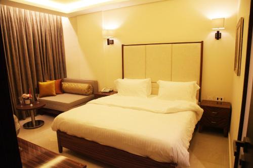 Grand Concerto Hotel